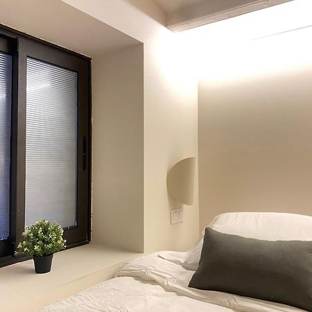Unique Living Born Apartments & Studios บาร์เซโลนา ภายนอก รูปภาพ