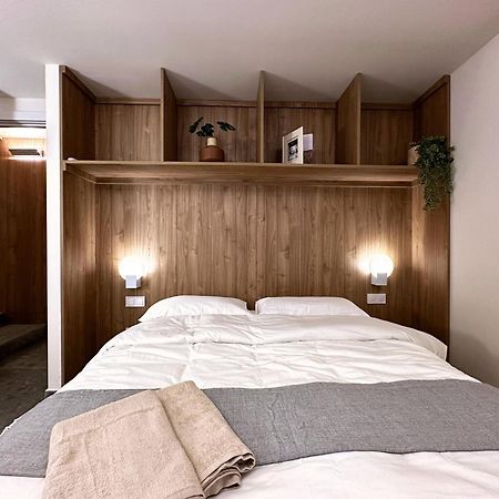Unique Living Born Apartments & Studios บาร์เซโลนา ภายนอก รูปภาพ