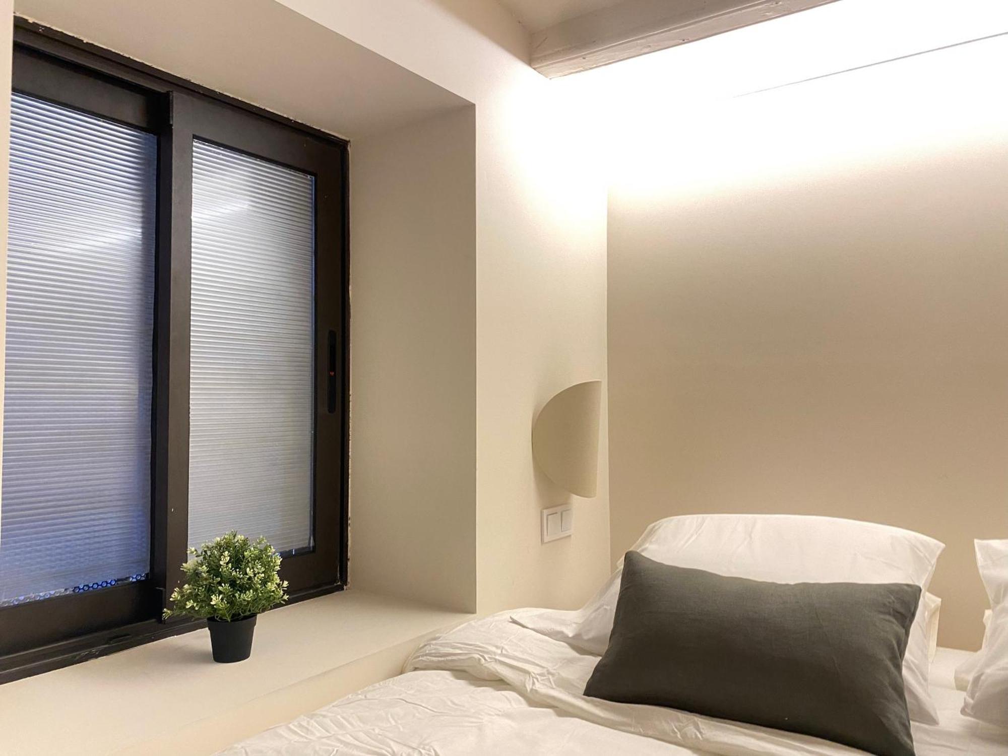 Unique Living Born Apartments & Studios บาร์เซโลนา ภายนอก รูปภาพ