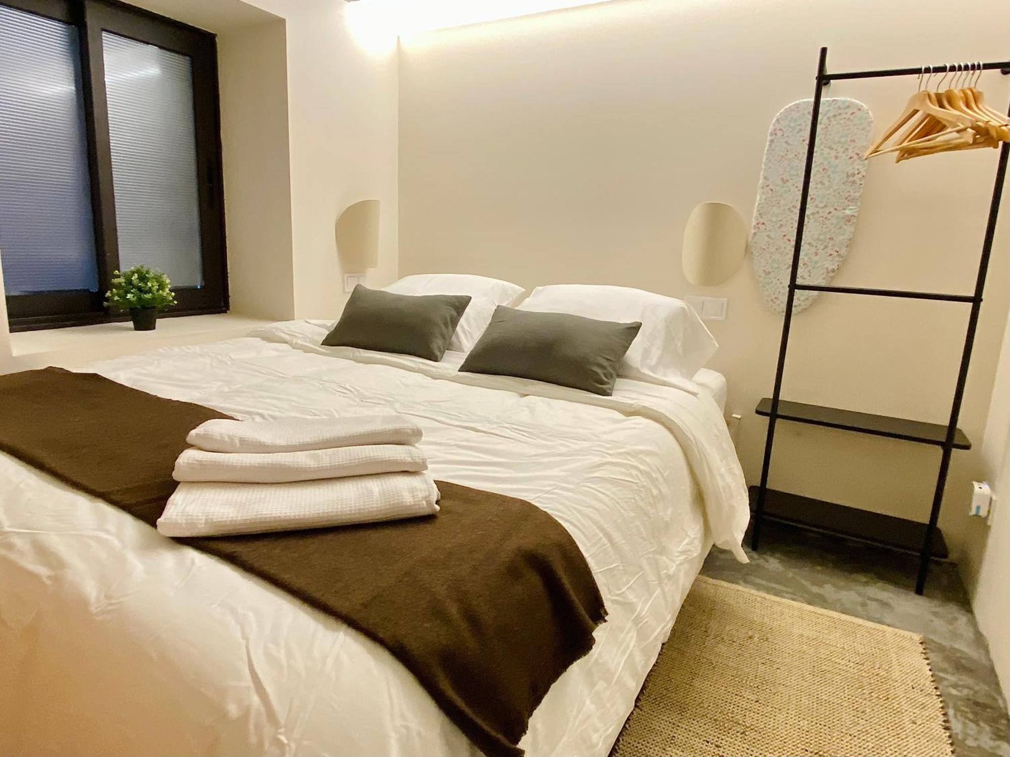 Unique Living Born Apartments & Studios บาร์เซโลนา ภายนอก รูปภาพ